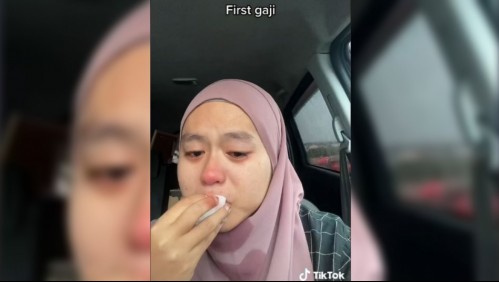 Una mujer quería dar su primer sueldo a su madre, pero lo transfirió a un desconocido que lo tomó como 'una donación'