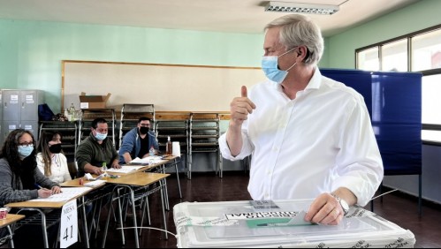 Kast tras votar en el Plebiscito: 'Un voto por la libertad y por el futuro'