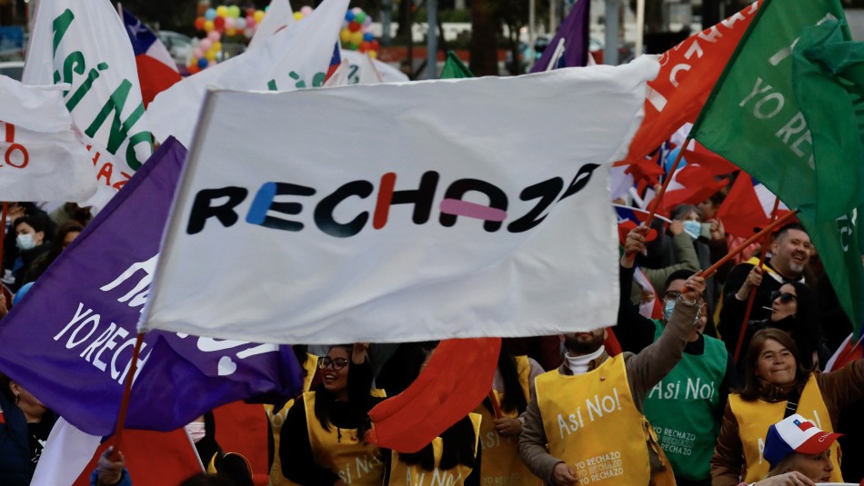 Plebiscito 2022: Revisa dónde se reúne el comando del Rechazo tras el cierre de mesas