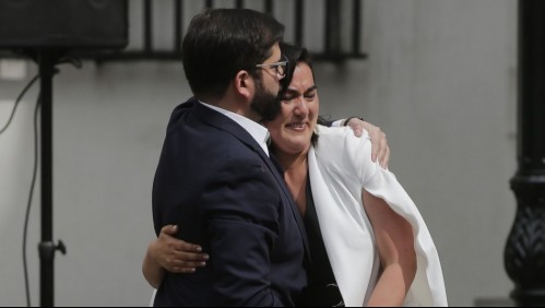 Cambio de gabinete: Así fue la emotiva despedida entre Izkia Siches y el Presidente Gabriel Boric