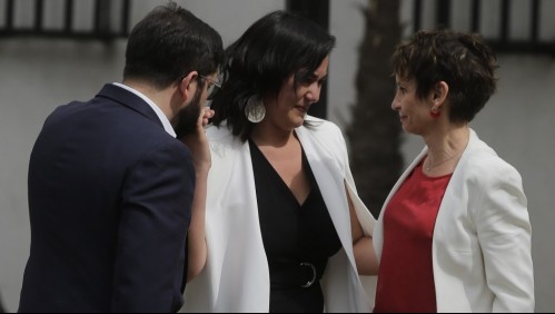 'Es una gran mujer, confío en ella': Izkia Siches se refiere a su sucesora, Carolina Tohá, al despedirse en La Moneda