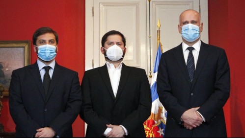 Socialismo Democrático fija ejes para nuevo proceso constitucional tras reunión de partidos con Presidente Boric