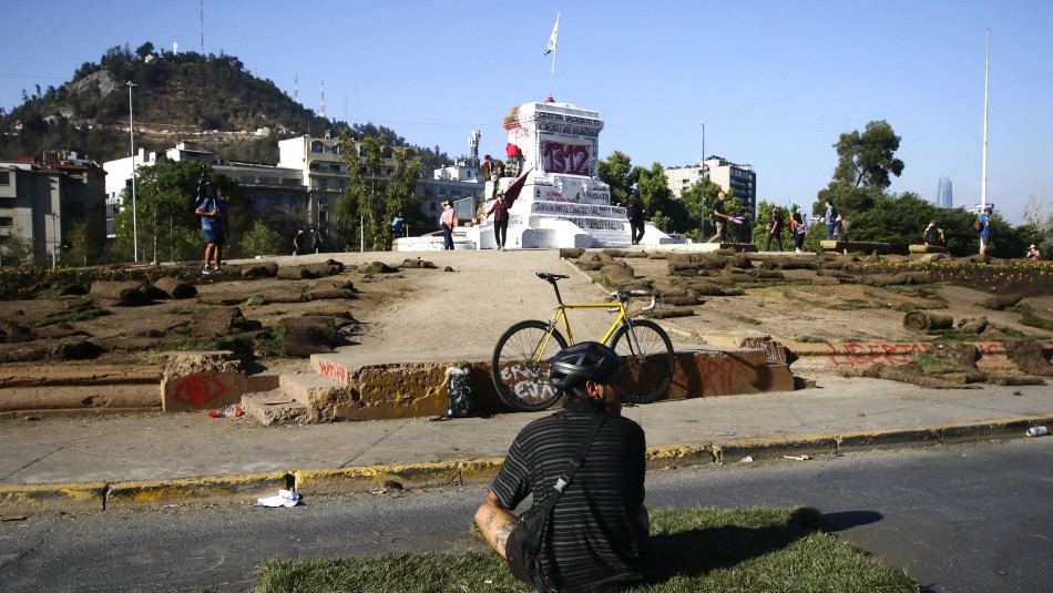 plaza-italia Motociclista que atropelló a un manifestante en Plaza Italia fue detenido: Herido es un estudiante secundario