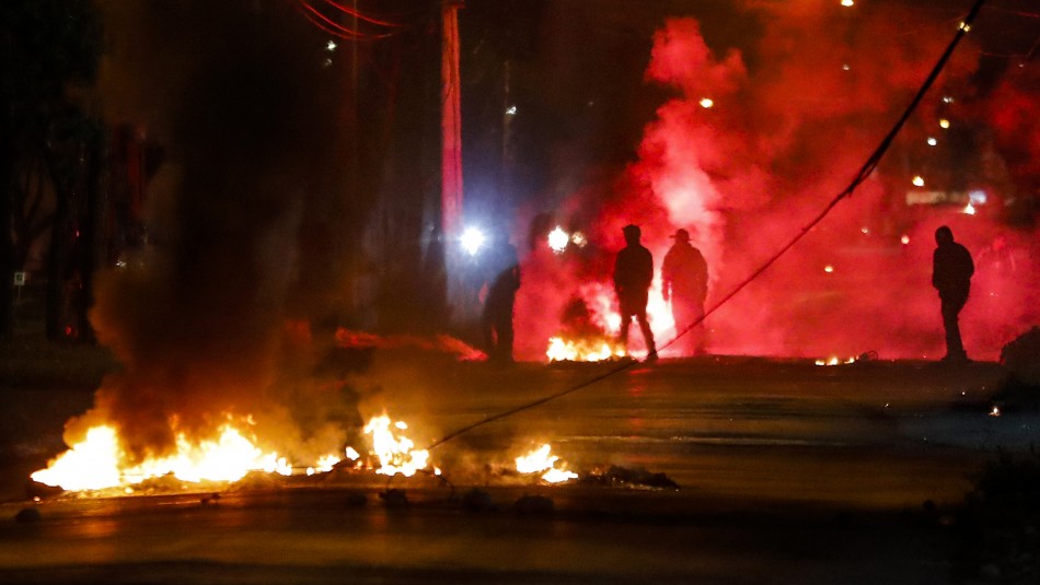 Carabinero baleado, ataques a cuarteles y 9 detenidos: Entregan balance de incidentes por 11 de septiembre Carabinero baleado, ataques a cuarteles y 9 detenidos: Entregan balance de incidentes por 11 de septiembre