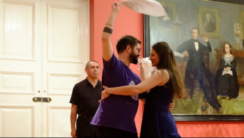 Presidente Gabriel Boric prepara pie de cueca para inauguración de fondas en el Parque O'Higgins