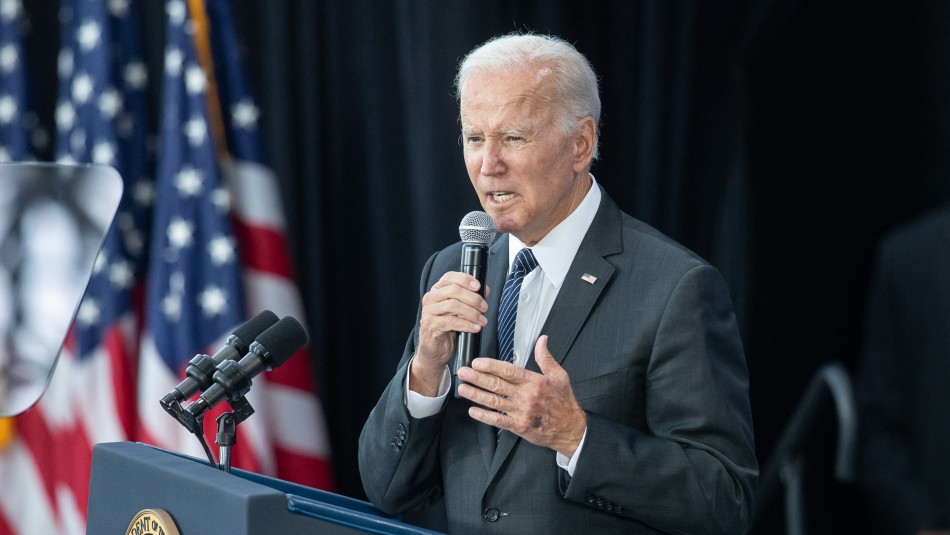 Una veintena de gobernadores le pide a Joe Biden no condonar parte de las deudas estudiantiles.