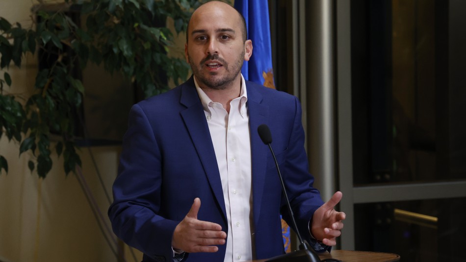 Diputado Andrés Longton sobre el proceso constituyente: Diputado Andrés Longton sobre el proceso constituyente: