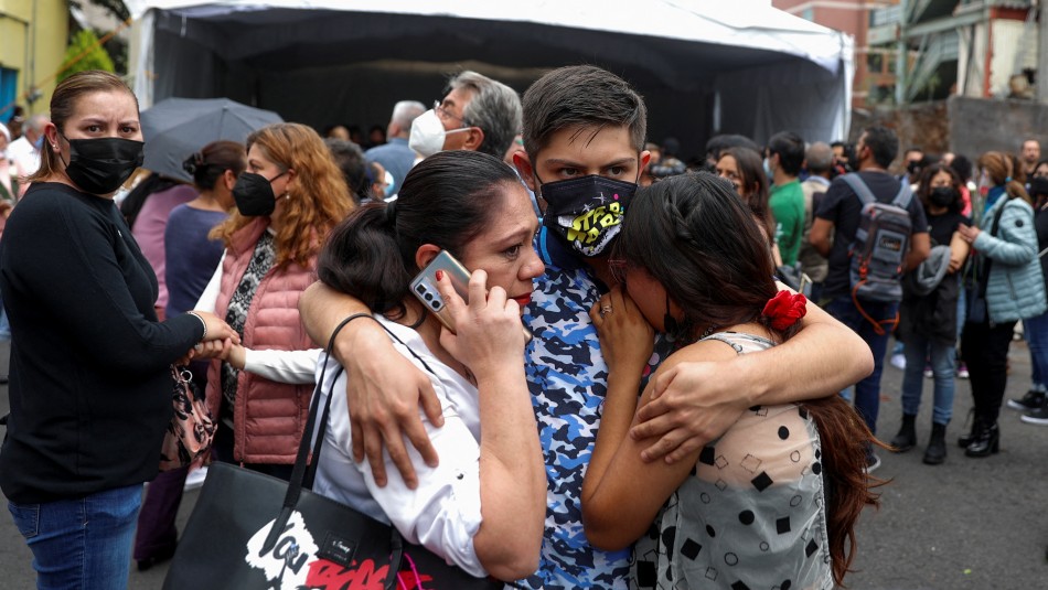 Confirman dos muertos por fuerte réplica de 6,9 de magnitud en México