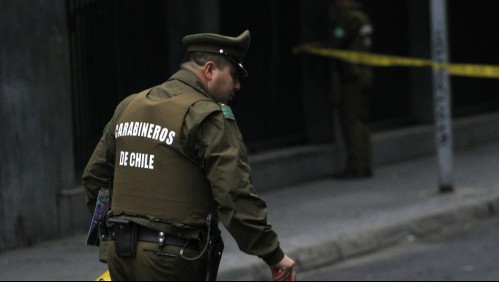 Pareja sufre violento intento de robo de vehículo en Macul: Fueron amenazados con escopeta