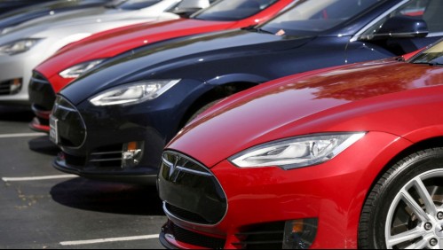 Tesla retira más de un millón de vehículos por riesgo con vidrios eléctricos en EEUU