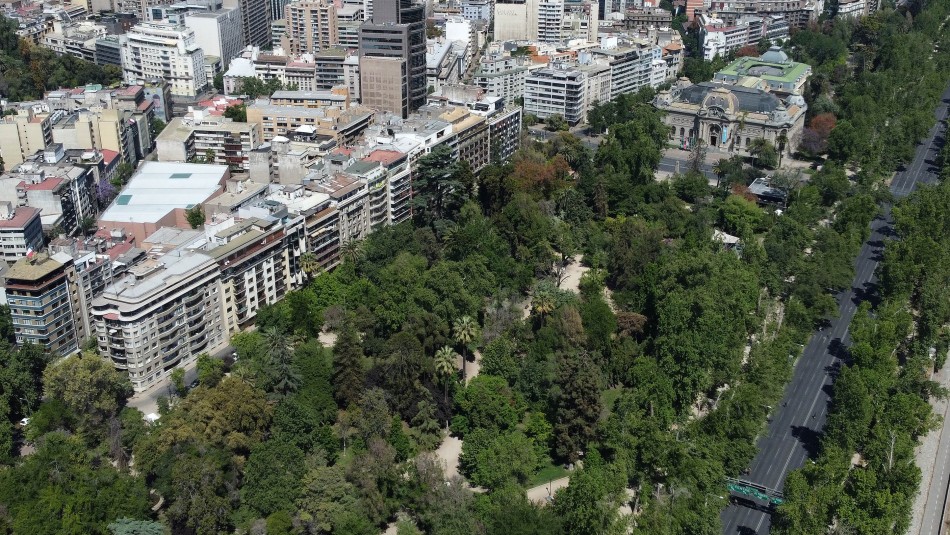Metro de Santiago modificará trazado de Línea 7 para no afectar al Parque Forestal Metro de Santiago modificará trazado de Línea 7 para no afectar al Parque Forestal