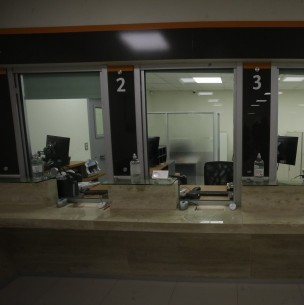 Delincuentes asaltan sucursal bancaria en Copiapó y se llevan más de $180 millones Delincuentes asaltan sucursal bancaria en Copiapó y se llevan más de $180 millones