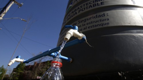 Corte de agua en Santiago: Anuncian que ocho comunas se verán afectadas