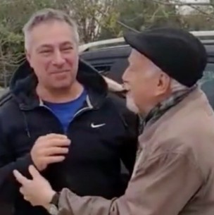 Inventó control policial para reencontrarse con su padre: Quería sorprenderlo por su cumpleaños Inventó control policial para reencontrarse con su padre: Quería sorprenderlo por su cumpleaños
