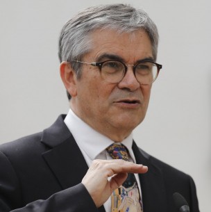 Ministro Marcel y crisis económica: Ministro Marcel y crisis económica:
