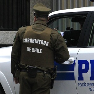 Delincuentes golpean y amarran a familia en medio de violento asalto: Se llevaron 27 millones de pesos y un auto Delincuentes golpean y amarran a familia en medio de violento asalto: Se llevaron 27 millones de pesos y un auto