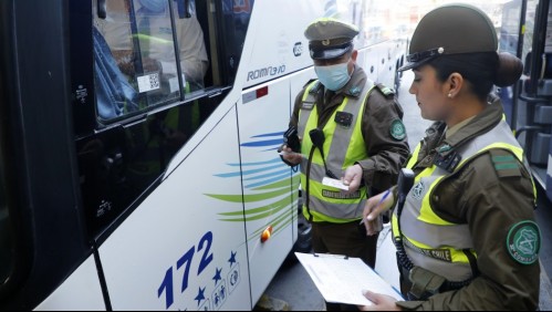 Realizan fiscalizaciones previo a fin de semana largo: Se espera la salida de 423 mil vehículos desde la RM