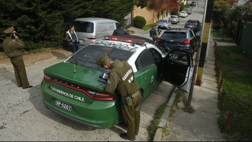 Tres menores de edad fueron detenidos tras persecución policial en Las Condes: Ocupaban vehículo robado