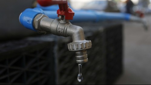 Aguas Andinas informó que restableció el servicio tras megacorte en la RM antes de lo programado