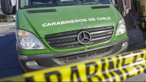 Cuerpo de una persona apareció en techumbre de vivienda en Santiago Centro