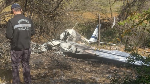 Avioneta privada capotó en la comuna de Colina: Dos personas resultaron heridas