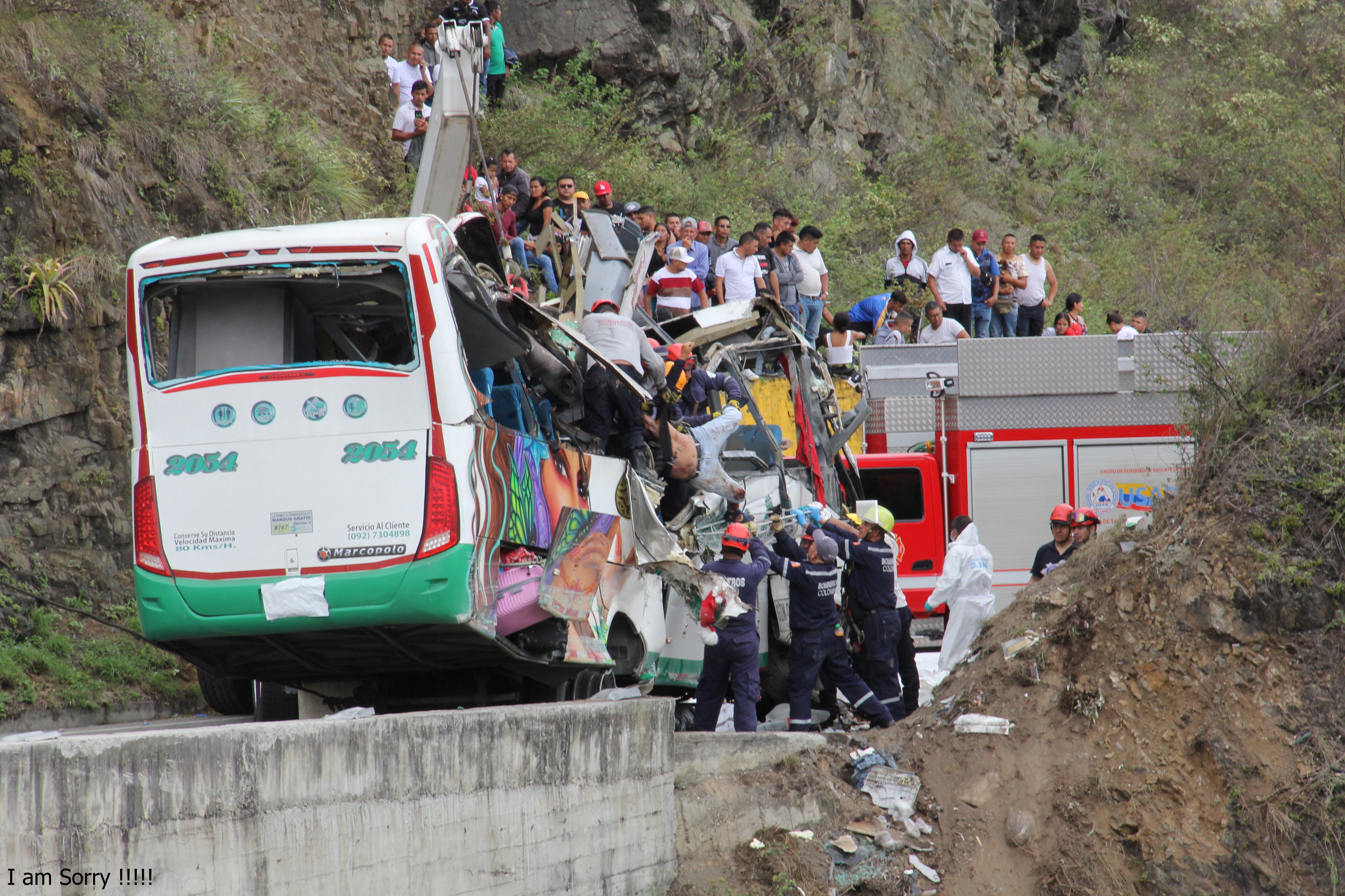 Tragedia En Colombia: 20 Muertos Y 15 Heridos Deja Accidente De Autobús ...