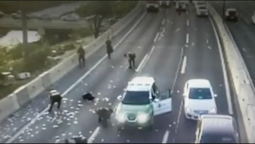 ¿Qué pasó con los delincuentes que lanzaron millones de pesos en billetes en la autopista?