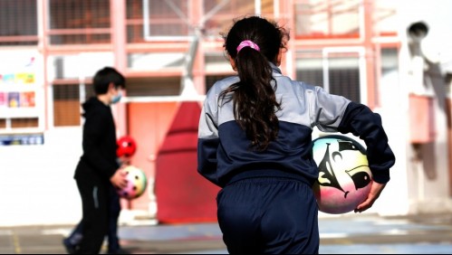 Brote de norovirus en colegio de Coquimbo: ¿Cuáles son los síntomas de la enfermedad que afecta a cientos de alumnos?