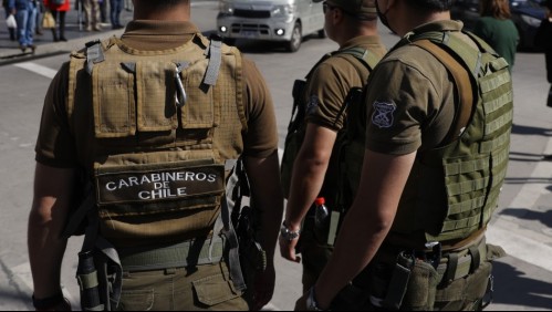 Tres detenidos por porte de armamento y amenazas de muerte en Bajos de Mena