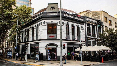 Vocero del pub que fue multado por borrar grafitis rayados en su fachada: 'Es el mundo al revés'