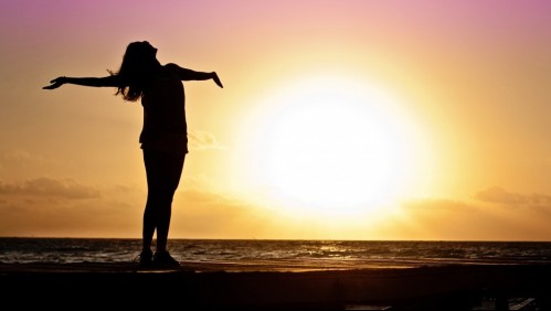 'La vitamina del sol': Estos son los beneficios de la vitamina D y cómo puedes obtenerla gracias al astro