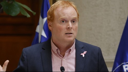 Millonarios gastos en publicidad para 'criticar' al Gobierno: Las polémicas acusaciones que enfrenta el senador Edwards