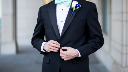 Se estaba casando y sicario lo acribilló por error en la iglesia: 'Mi corazón está destrozado'