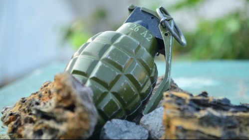 Encuentran dos granadas 'activas' con el logo del Ejército en calle de San Antonio