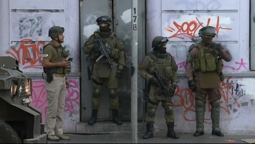 Operativo contra el narcotráfico: Un detenido y droga incautada deja allanamiento en Santiago Centro