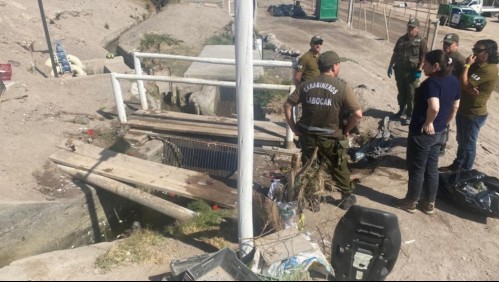 Muerto en un canal de regadío y con heridas cortopunzantes: Así encontraron cuerpo de joven en Arica