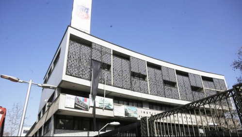 Incidentes en cercanías del Liceo de Aplicación e Instituto Nacional: Hay desvíos de tránsito