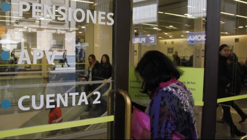 Reforma de pensiones: estudio Ipsos revela que 7 de 10 chilenos prefieren que el 6% adicional vaya a su cuenta