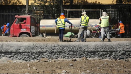 'En Chile hay poca gente que quiera trabajar duro': Empresario cuestiona proyecto de 40 horas laborales