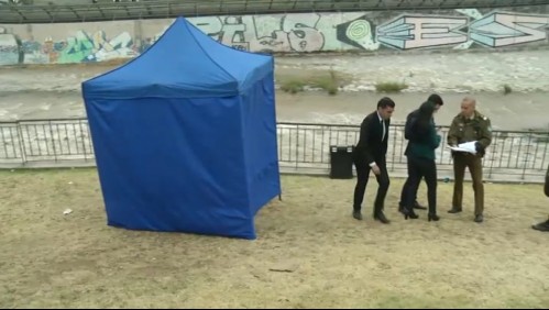 Cadáver de un hombre fue encontrado en la ribera del río Mapocho