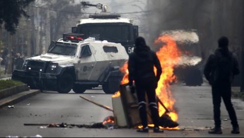 Comerciantes ambulantes encendieron barricadas en Coquimbo tras copamiento de Carabineros