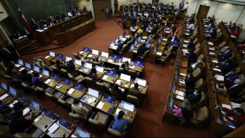 Aprueban proyecto que rechaza uso de noticias falsas en política: Conoce los diputados que votaron en contra