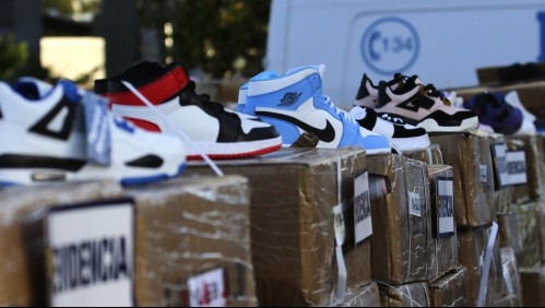Incautan más de 32 mil pares de zapatillas falsificadas: Eran vendidas principalmente en Barrio Meiggs