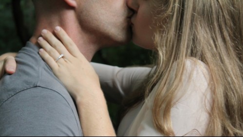 'Enfermedad de los besos': Conoce los síntomas del virus que ha infectado al 95% de la población