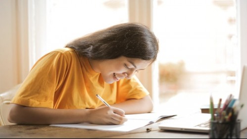 ¿Rindes la PAES?: Seis consejos para manejar el estrés en los días previos a la prueba