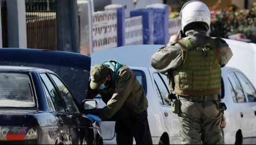Carabineros sorprendió vehículo con más de 7 kilos de marihuana: Tres detenidos