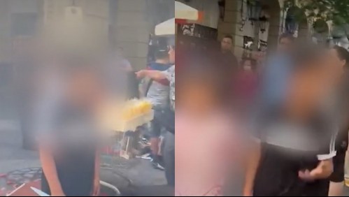 Detienen a madre de menores registrados realizando amenazas con cuchillos en pleno centro de Santiago