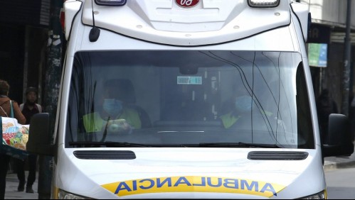 'Lo estaban esperando': Conductor de ambulancia fue brutalmente golpeado por desconocidos en Cesfam