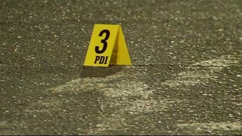 Hombre es víctima de portonazo, forcejea con los delincuentes y es baleado en una pierna