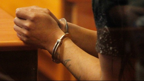 Joven que apuñaló en la pierna a su madre no irá a la cárcel: cumplirá condena en libertad